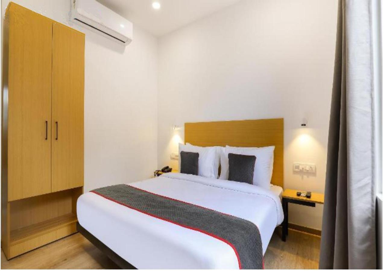 Hotel Kingston House Lucknow