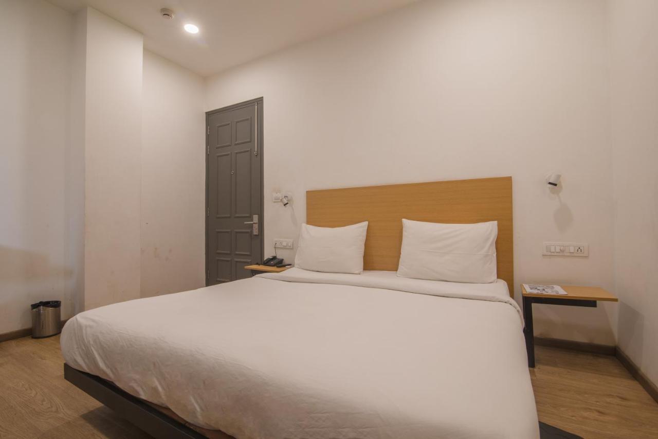 Kingston House * Lucknow